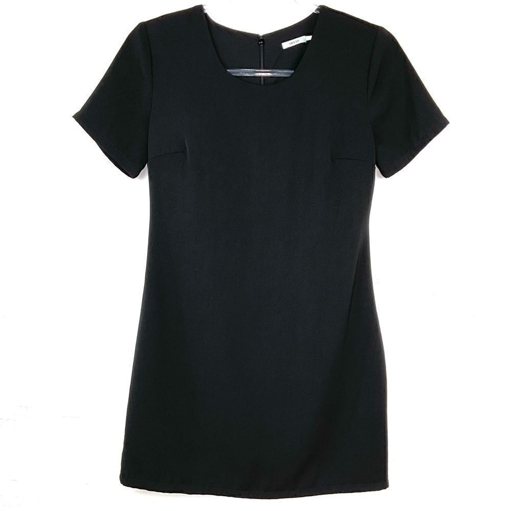 Kimchi Blue Black Scoop Neck Short Sleeve Shift Dress XS